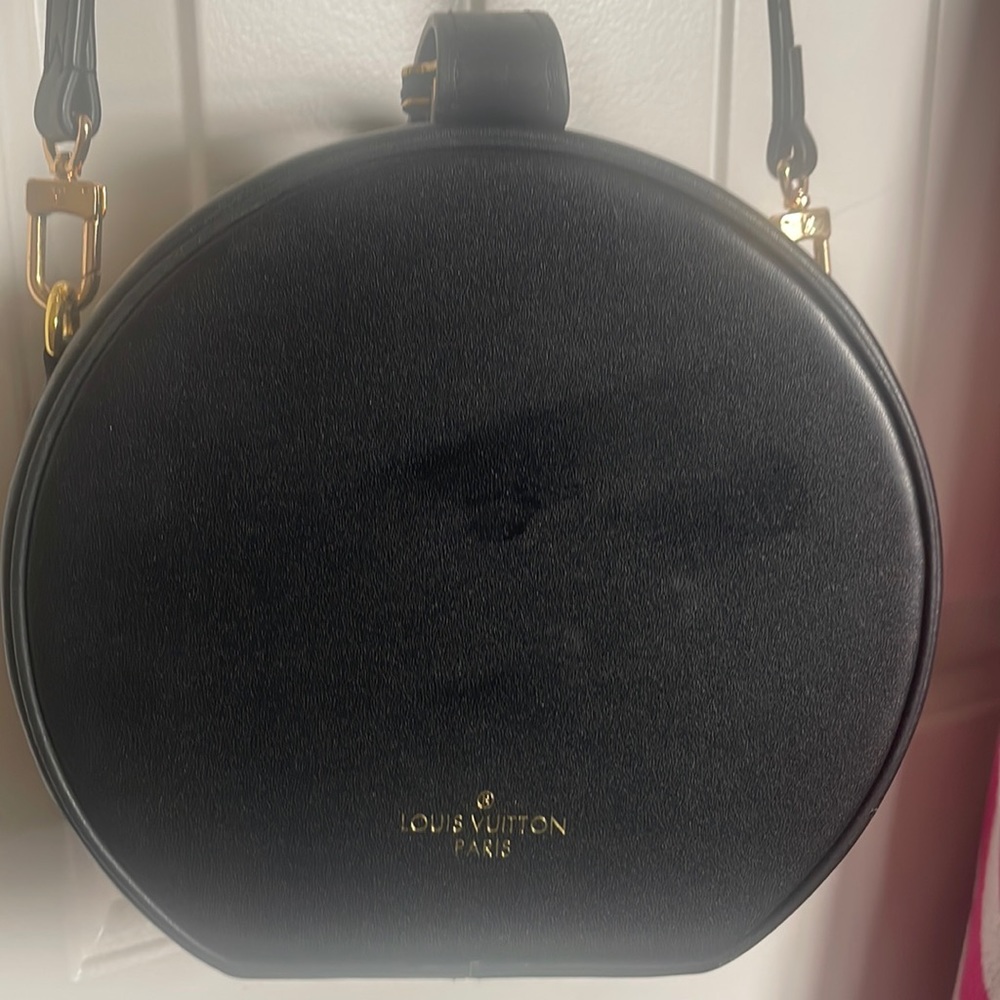 Louis Vuitton authentic purse